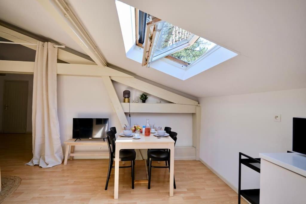 סורטס הוסגור Nid De Line - Hostal Naou - Wifi-Netflix מראה חיצוני תמונה